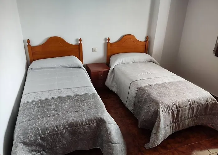 Con Enorme Terraza カルバージョ