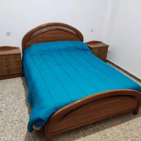 Con Enorme Terraza